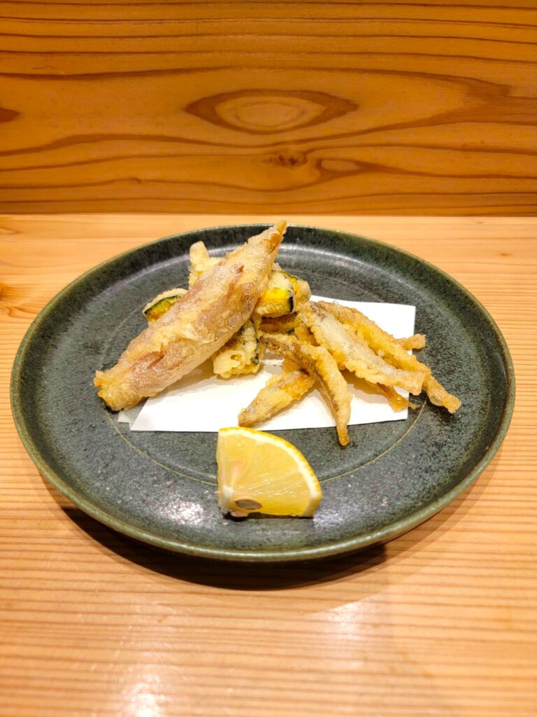 久我山 和食割烹「ヨイノフネ」 稚鮎と坊ちゃんカボチャと茗荷の天ぷら盛合せ