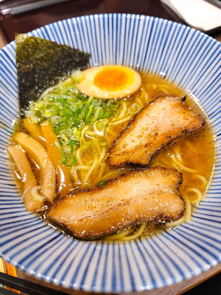 富士川SA 旅するラーメン 鰹醤油ラーメン🍜